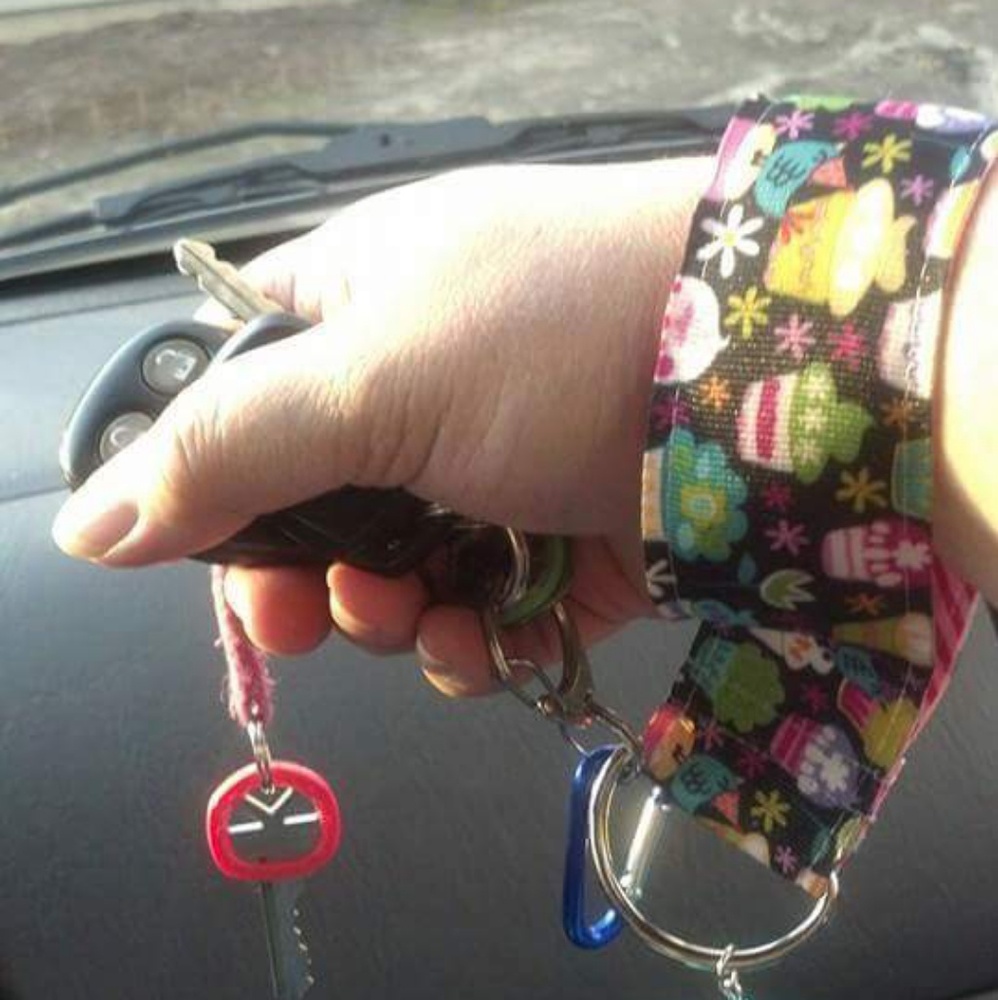 BUNDLE TO SAVE!  Cowgirls RULE! Ribbon Keychain - Picture 3 of 3